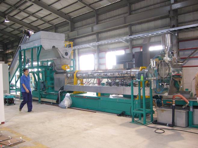 LDPE film recycling machine