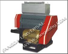 Waste tyre recycling machine